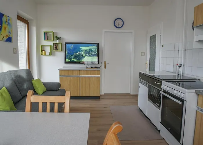 Vorstadt-appartement Haus Monika Aussere Ragnitz