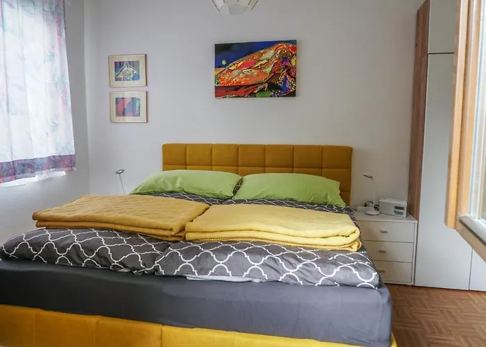 Vorstadt-appartement Haus Monika Apartman